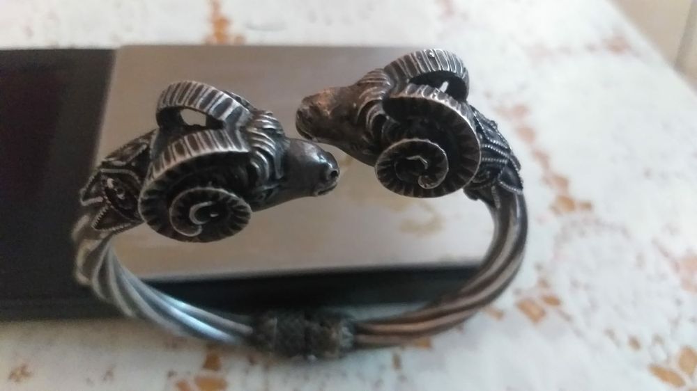 Vand bratara veche din argint 46g