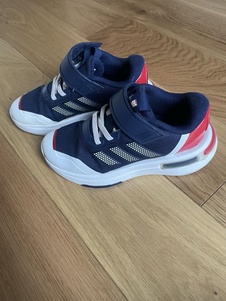 Детски маратонки Adidas Marvel Captain America