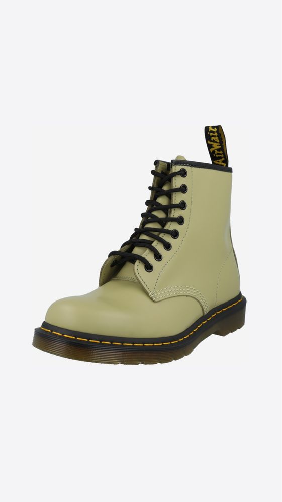 Dr. Martens боти с връзки