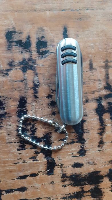 ножче ключодържател метално с 3 остриета антикварно супер