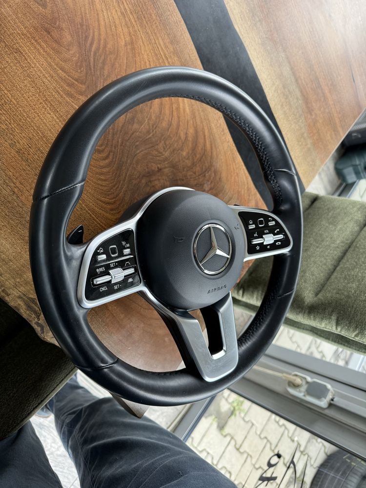 Оригинален Кожен волан за Mercedes w213 w253 w257 w167 с Distronic