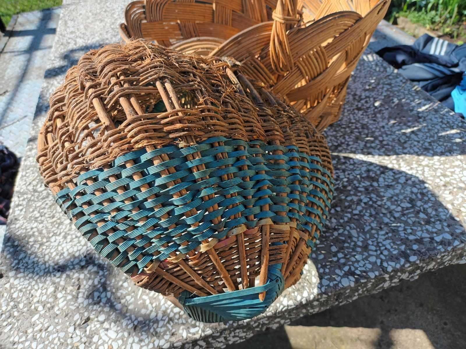 Стари плетени кошници