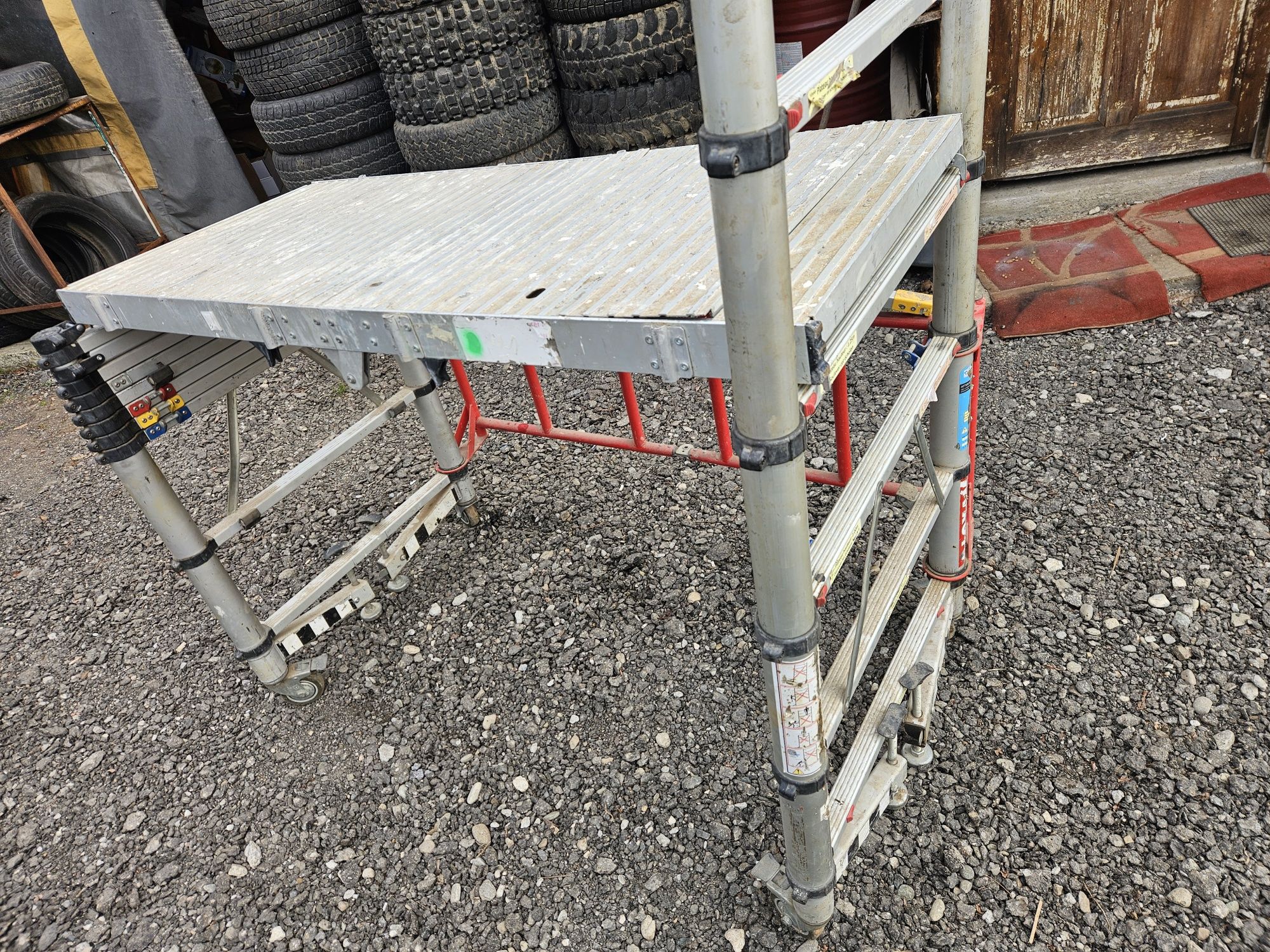 Schela din aluminiu tip acordeon se pliaza