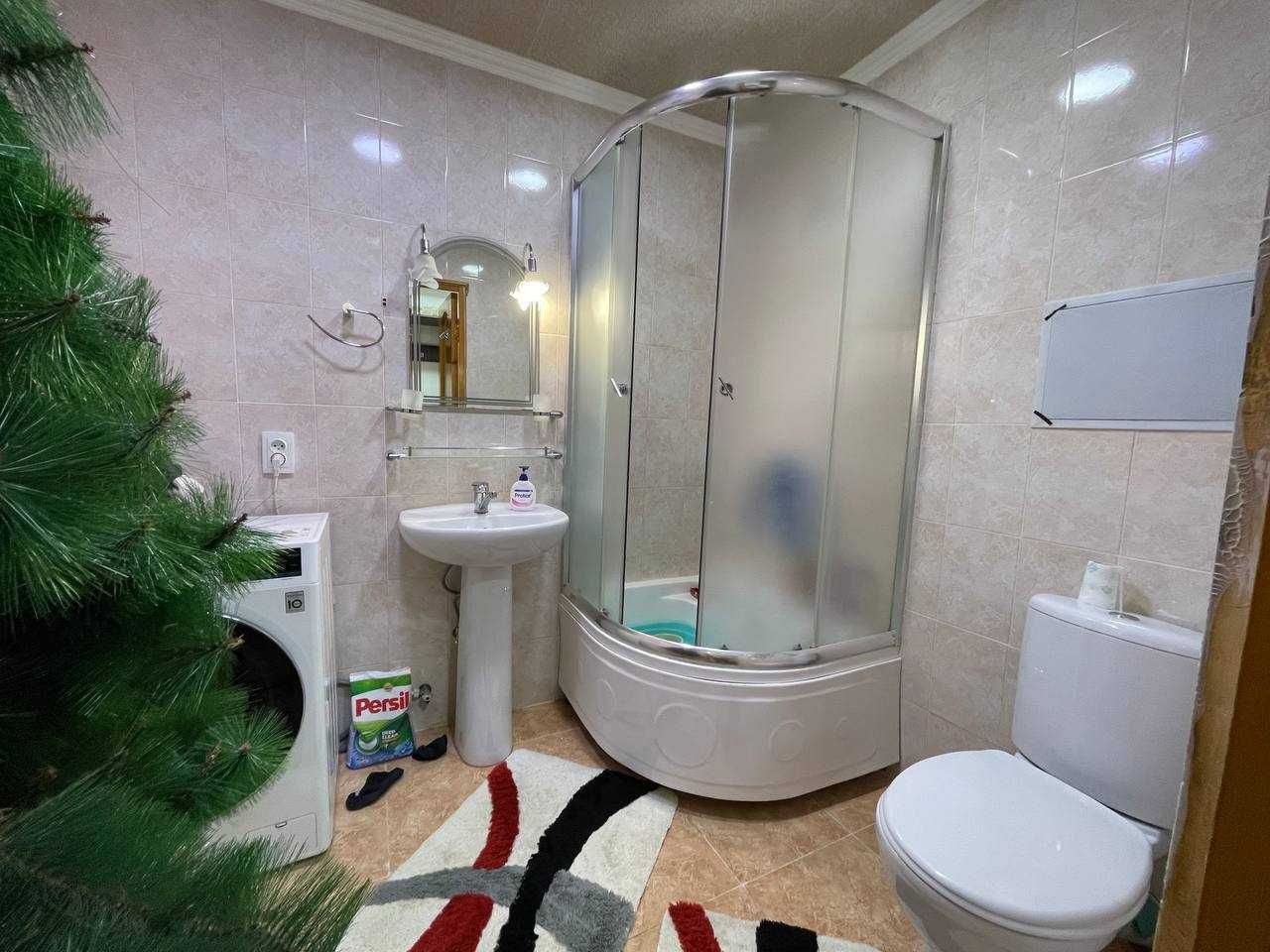 Продается квартира на Новомосковской 2/3/5 49 м² с хорошим ремонтом!