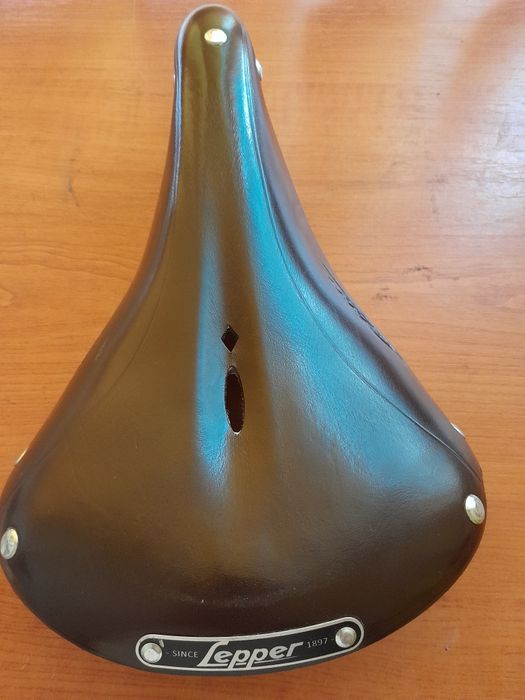 Sa bicicleta din piele naturala Lepper tourer