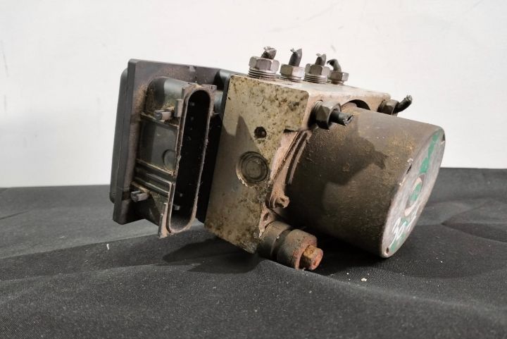 Pompa ABS  0265231333 Renault Symbol prima generatie (facelift)