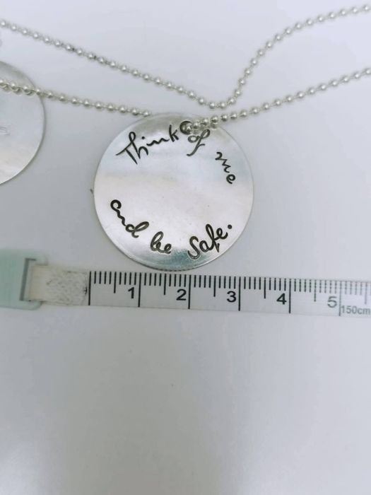 Colier si pandantiv din argint de 925, pandantiv in forma de banuti