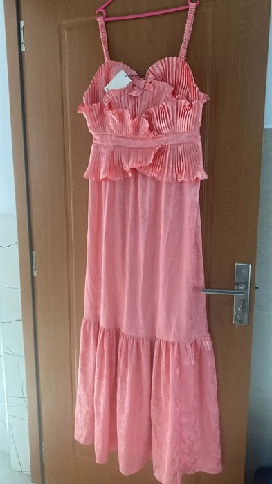 Rochiță noua de vanzare