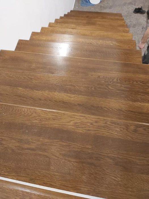 Montaj Mocheta LVT Linoleum Parchet Plinte Polimer  Vopsele Epoxi 3D