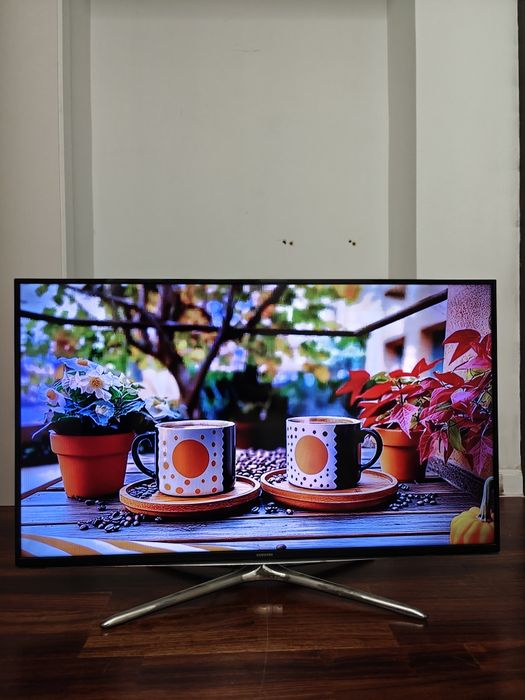 Телевизор Samsung 102см