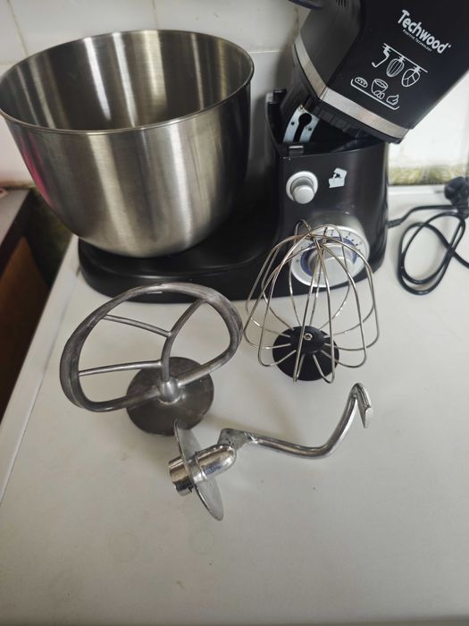 Планетарен миксер Techwood