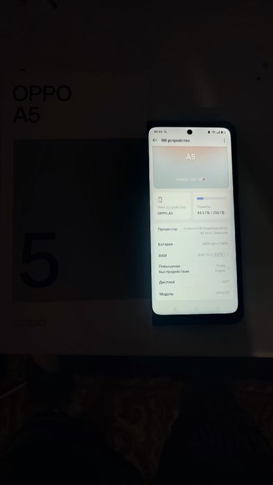 Продам два телефона один совершенно новый за оба 130