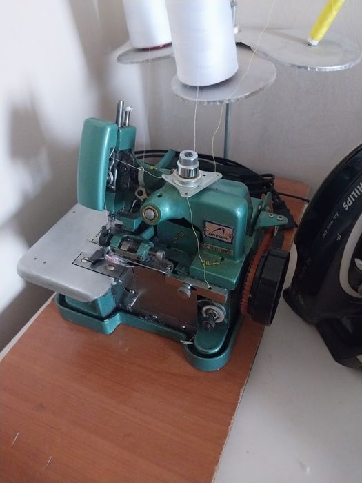 Оберлешка швейный