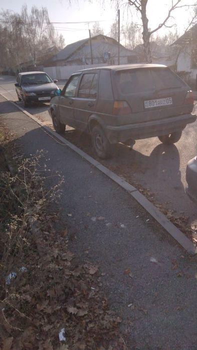 Продам машину golf