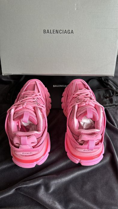 Balenciaga Track Pink size 36/37