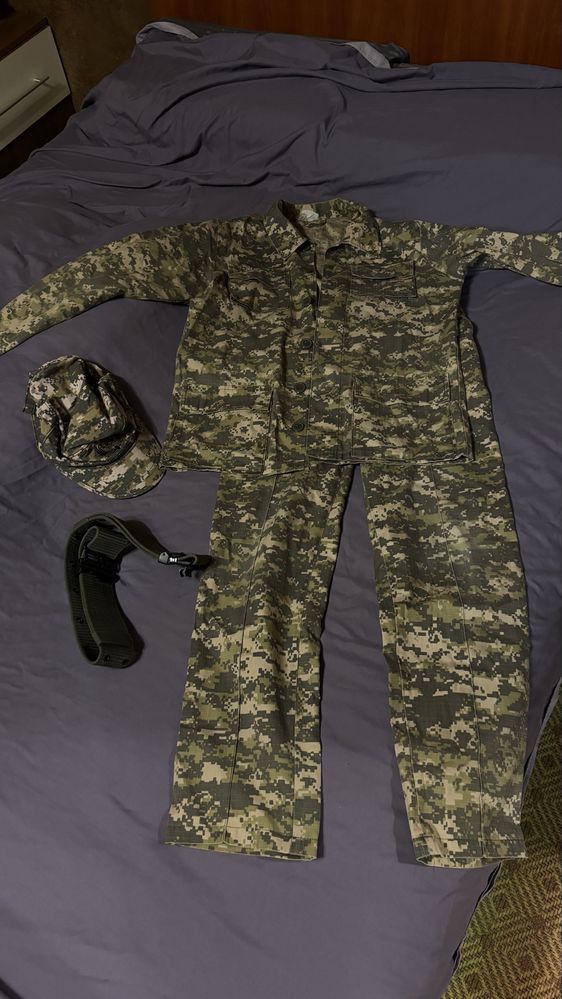 Продам военную форму