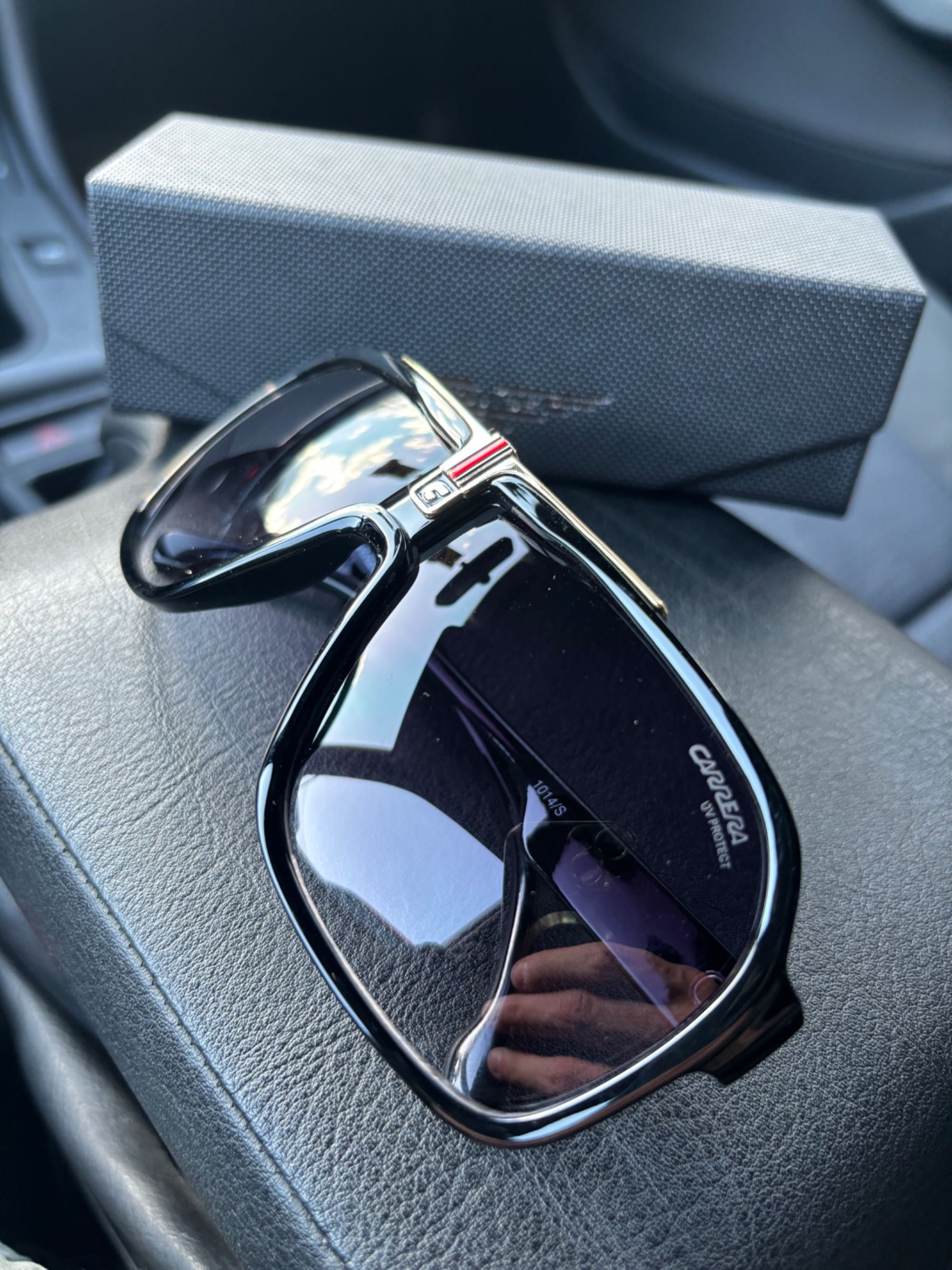 Carrera Слънчеви очила