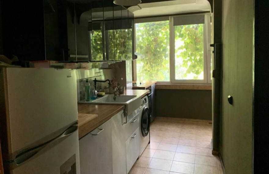 Дава се под наем Тристаен апартамент в София, Център - 100 кв.м за 550 € - Снимка #2