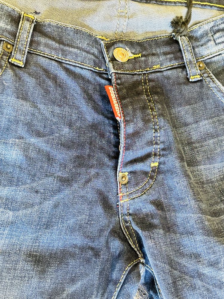 Dsquared мърки нови дънки