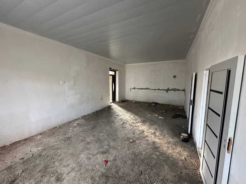 Срочно арзон ховли сотилади