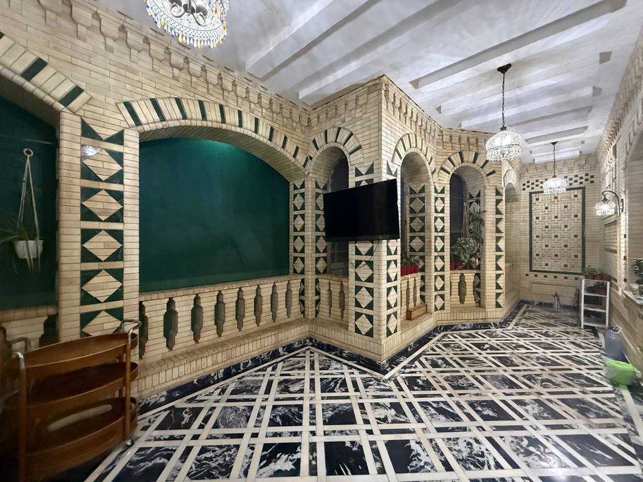 Продаётся дом в центре города с развитой инфраструктурой 2 сотки