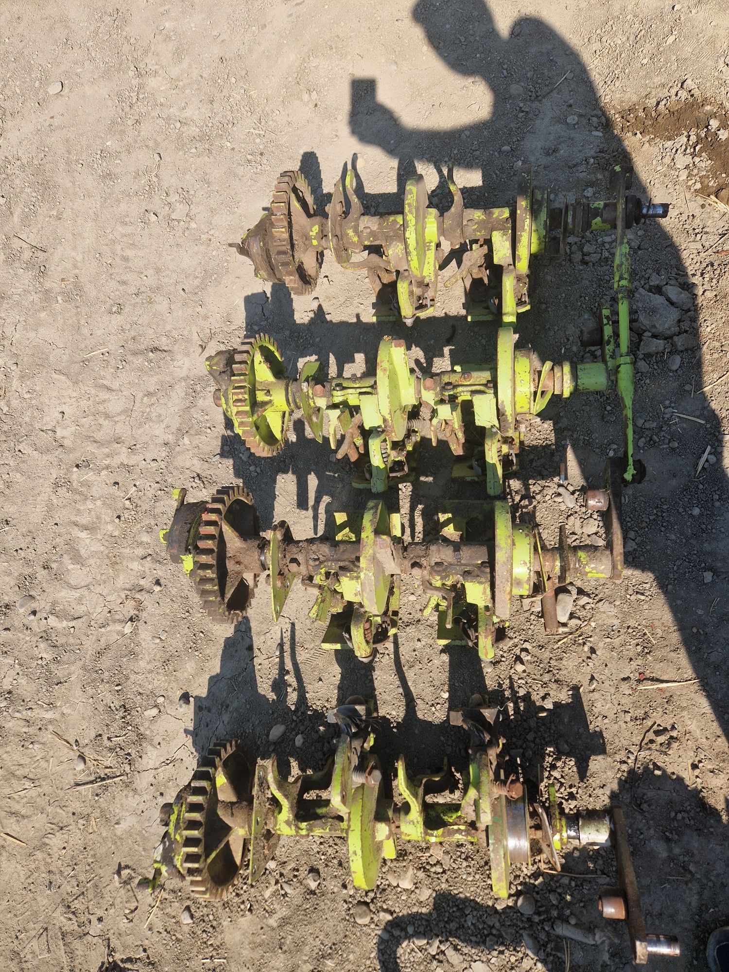 Aparat   legator  corp  cama   presa  balotiera  Claas  Welger  New Ho