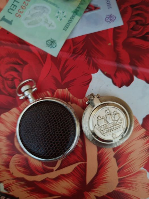 Vand ceasuri de buzunar