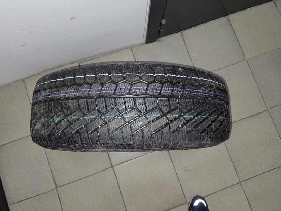 Продам шины новые