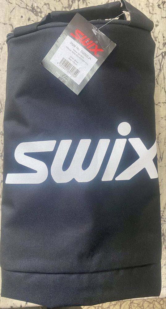Сак за пренос и съхранение на ски SWIX