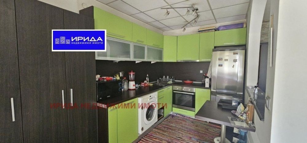 Просторен тристаен  обзаведен апартамент в Дървеница!