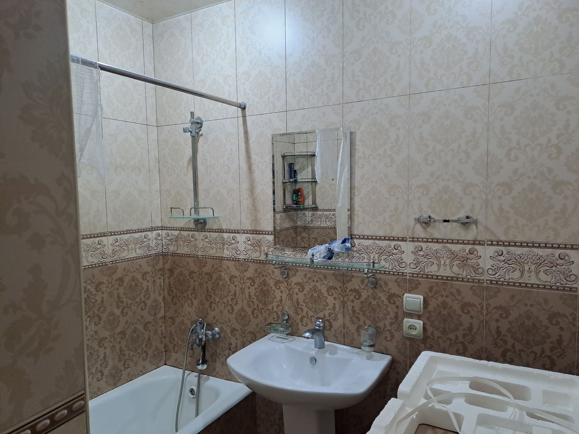 2 хонали Квартира ижарага берилади сдается 2х комнатная 400 у.е.