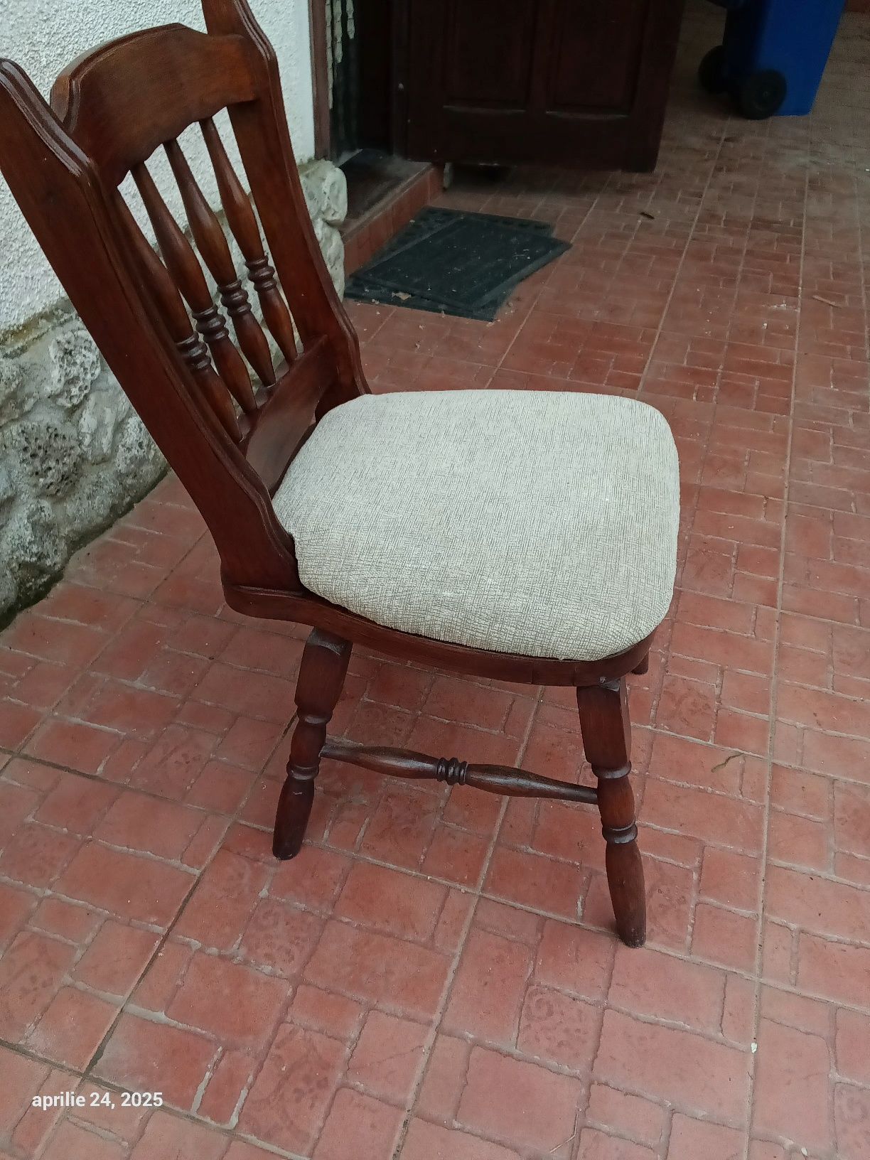 Masa cu scaune lemn masiv