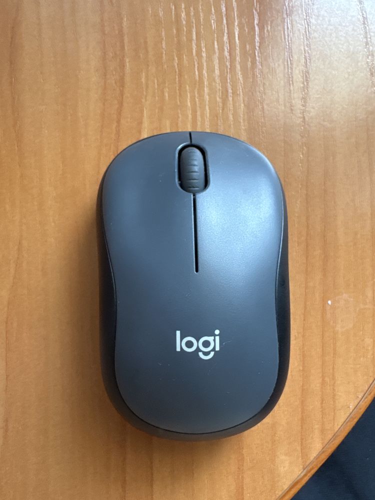 Продам Мышь Logitech M185 серый