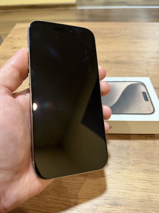 Iphone 15 pro 128GB natural titanium