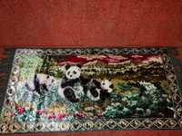 Carpeta peretar oriental tesatura tapiserie cu urs ursuleti Panda