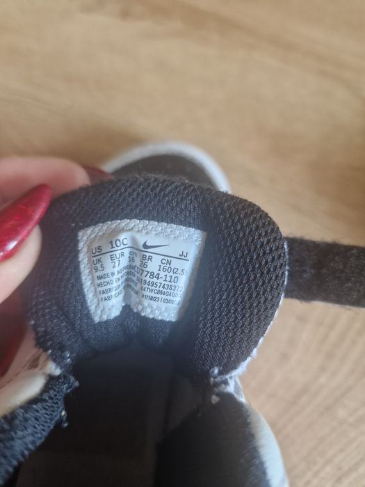 Детски маратонки найк 27 номер