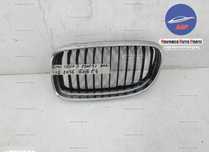 Оригинална централна лява решетка BMW / BMW Seria 3 E90/E91/E92/E93 [ф