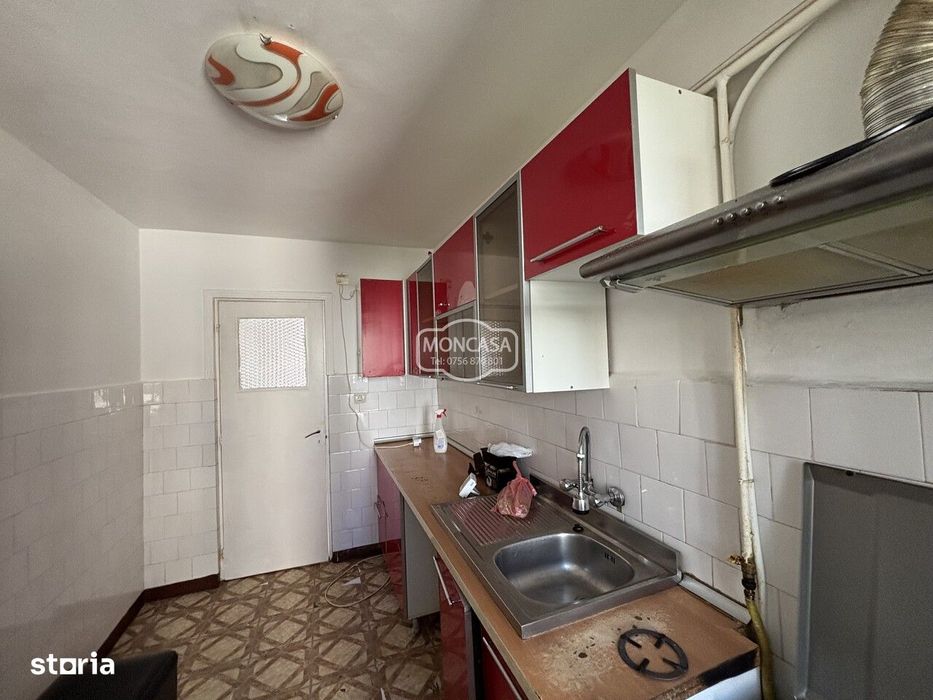 Vizionare on-line. Apartament 4 camere zona Marchian,- Junior S--92 mp