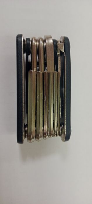 Продам набор ключей