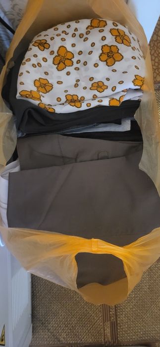 Отдам вещи жен. р.42