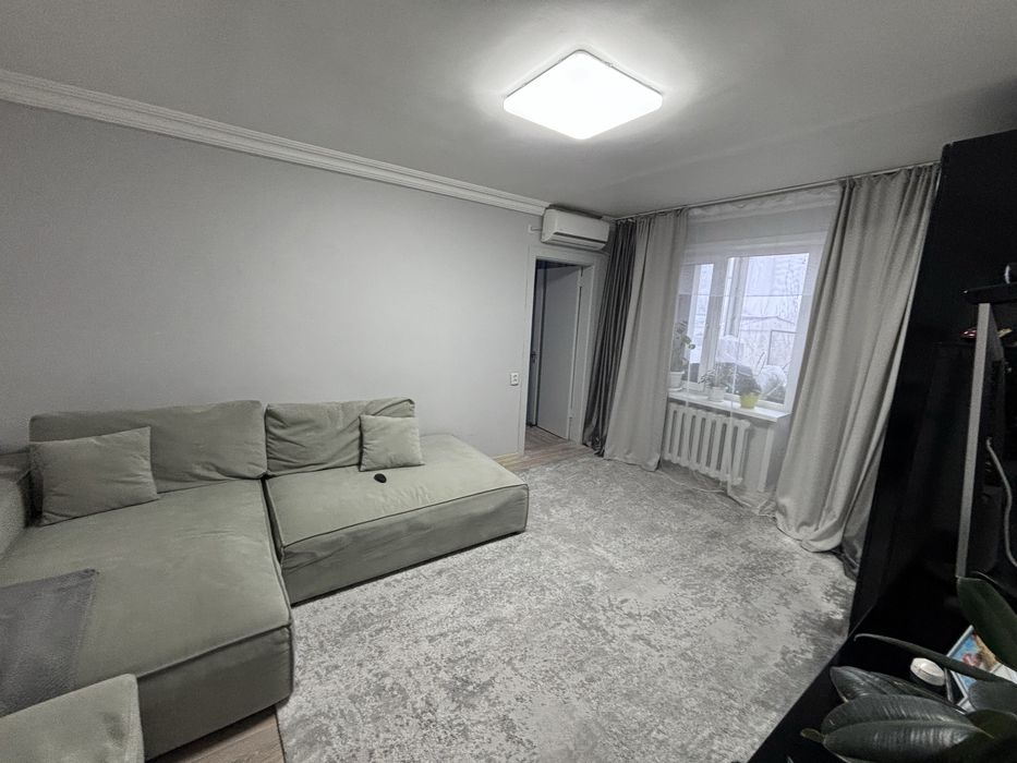 Продам 2ком квартиру с мебелью и техникой