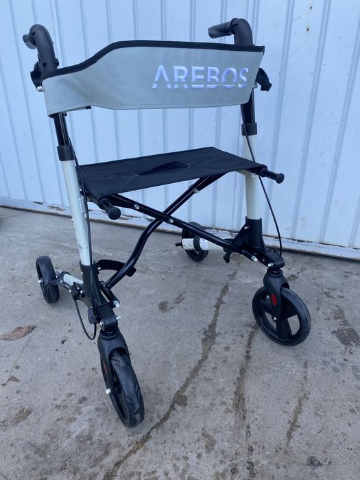 Cadru batrani,persoane cu dizabilitati