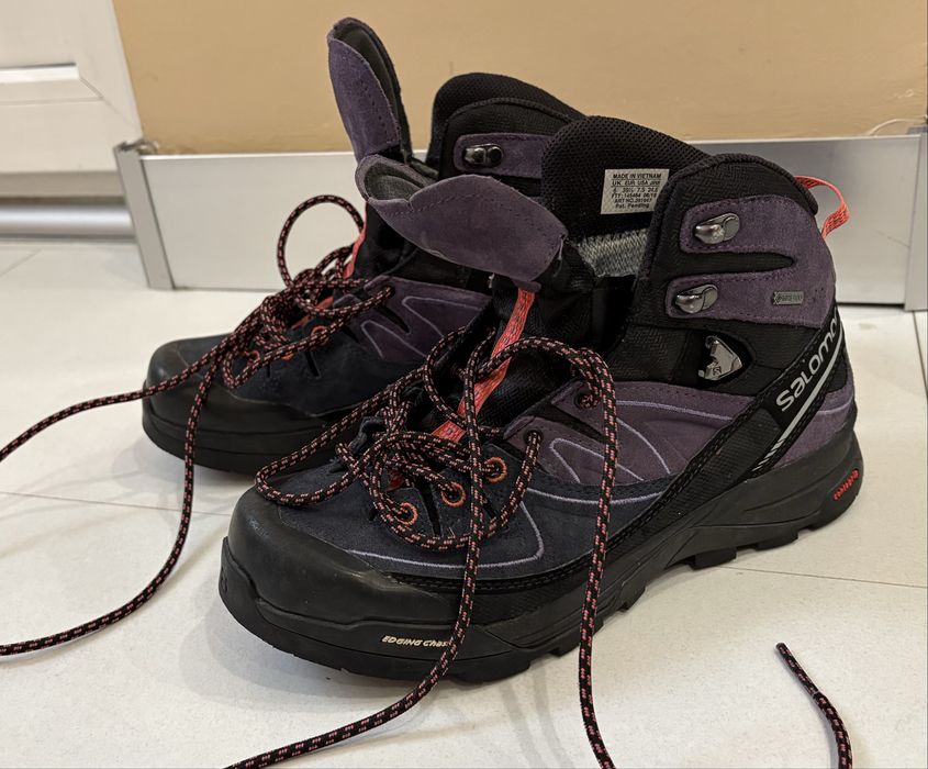 Туристически обувки Salomon