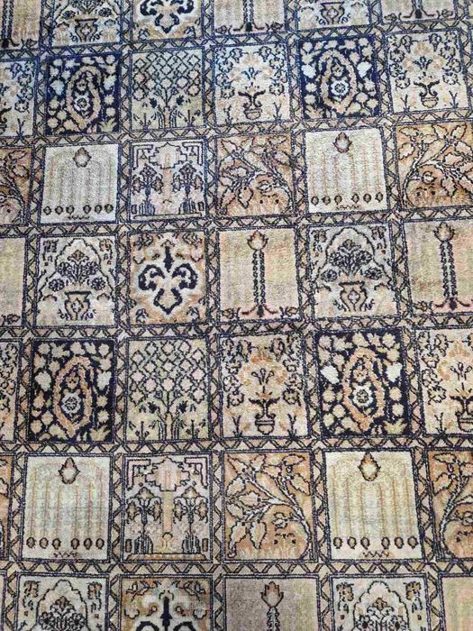 Ръчно изтъкани ориенталски килими 350×275 и 275×175 комплект