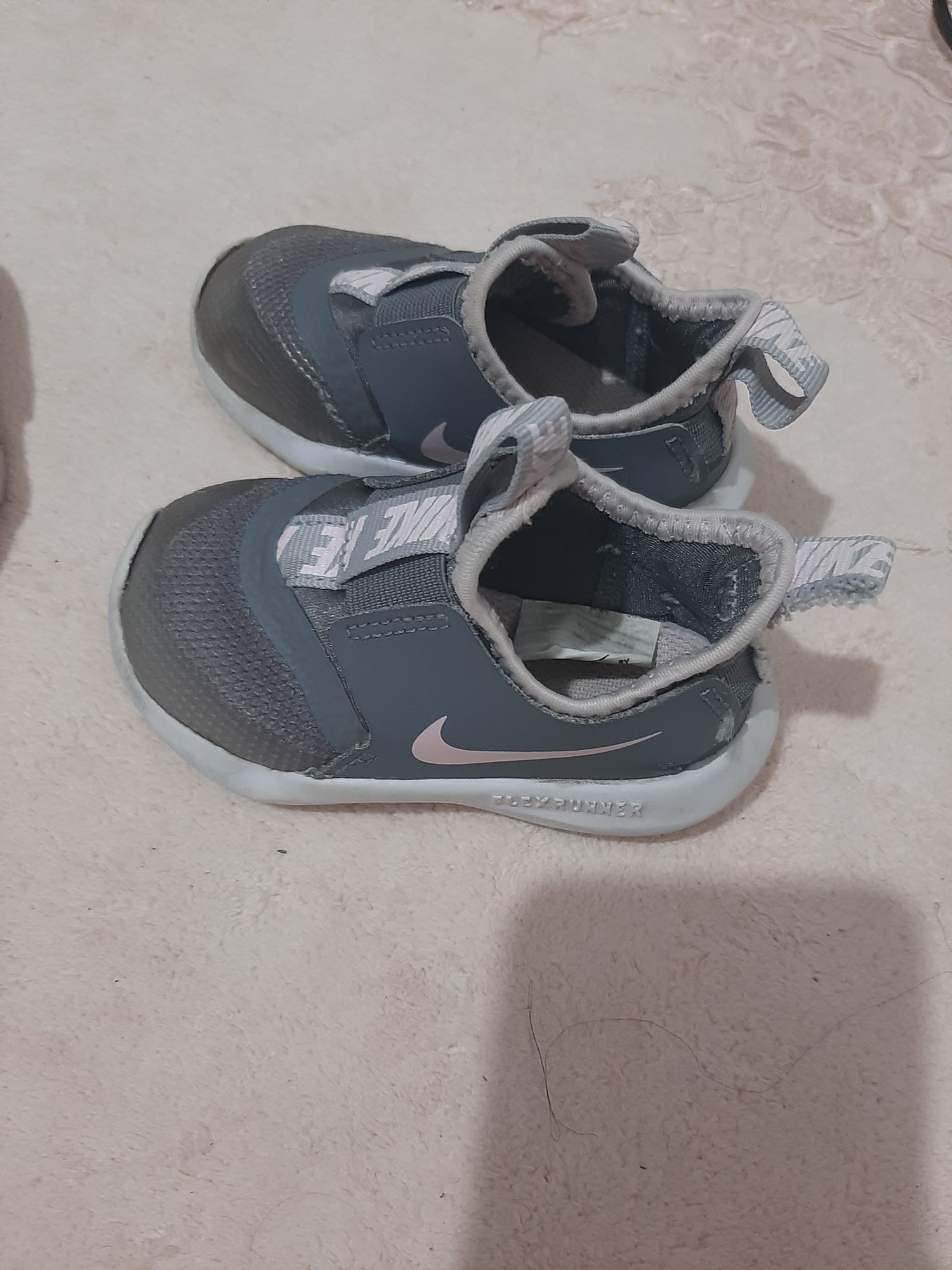Маратонки Adidas superstar, nike, puma и zara