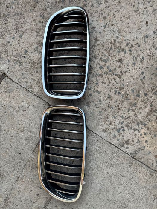 Grile nari BMW F10 F11 facelift LCI  520d 525d 530d 535d
