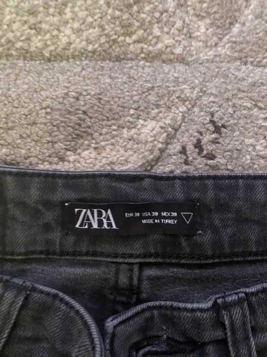 Blugi Zara mărimea 38(M)