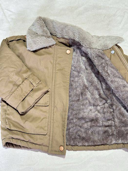 Куртка на мальчика в идеальном состоянии