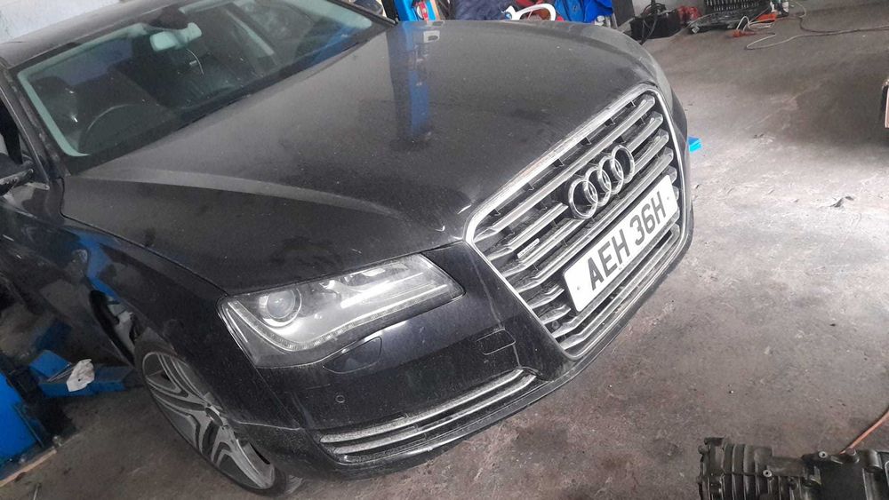 Capota motor Audi A8 4H D4 2010 2013