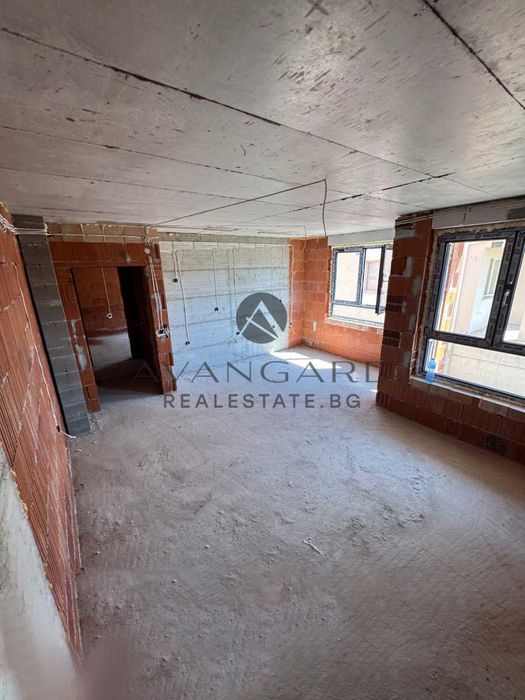 оф.23782 АКТ 14!! Двустаен/ Прослав